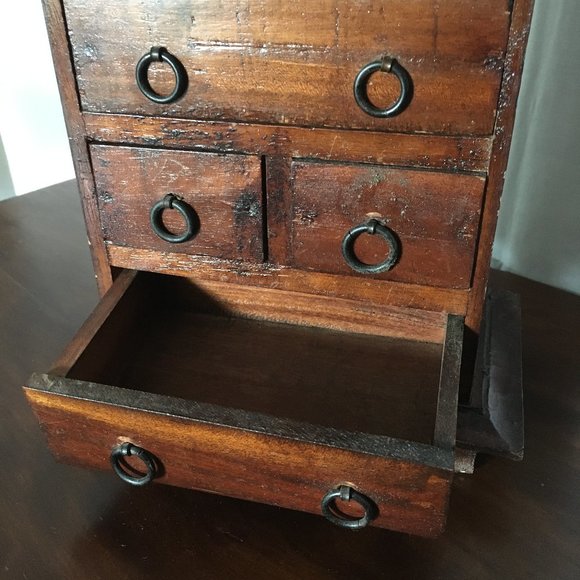 Vintage Stained Maple Wood Jewelry Box - Picture 6 of 9